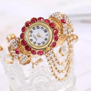 Women's Quartz Watch with Fashion Alloy Bracelet