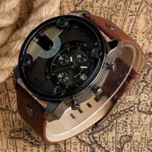 Men's Bold Large Dial Quartz Watch - Trendy Design