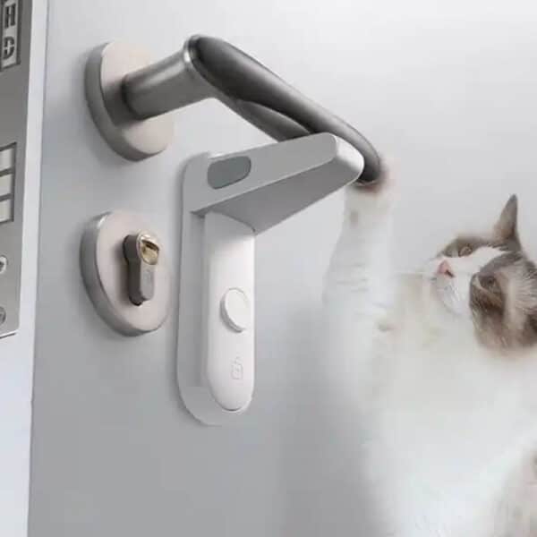 New Little Chicks Child Safety Door Handle Lock – Easy Install Baby Proof Lever Lock - Image 4