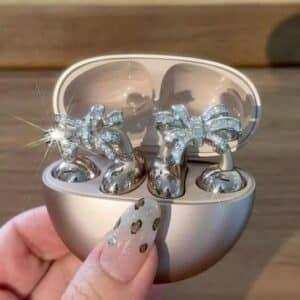 Open-Ear TWS Earbuds with Brass Hoop Design