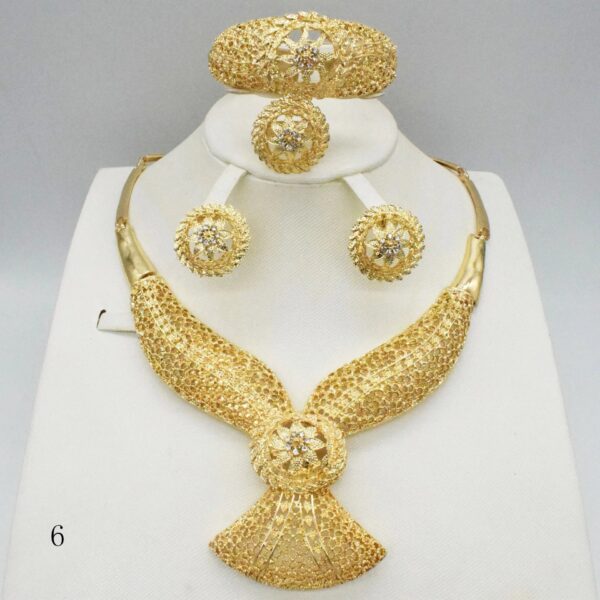 18k Gold Bridal Jewelry Set: Necklace & Earrings